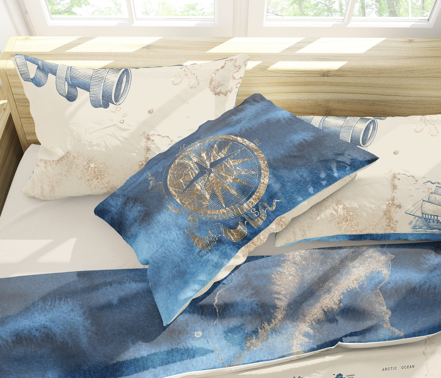 Vintage watercolour World map Bedding Set • Reversible design • 100% Cotton • watercolour • duvet cover • king • queen • bedroom • gift