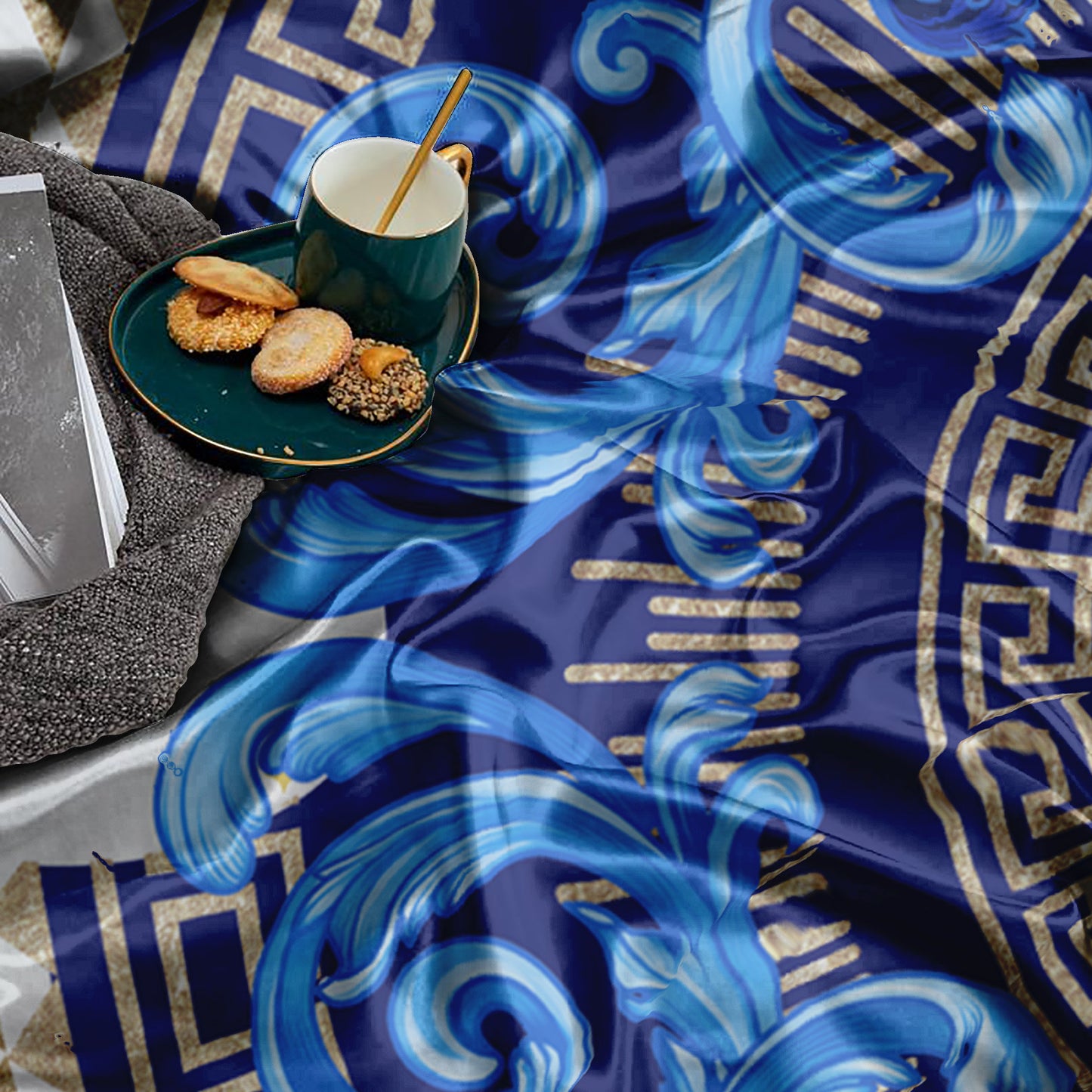Juego de cama personalizado excéntrico barroco azul y dorado "Noira" • Diseño reversible • Algodón • Microfibra • AU, EU, USA, queen, king
